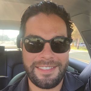 Meet your Posher, Andrew